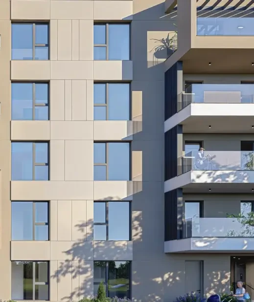 Apartamente cu 2 camere + birou